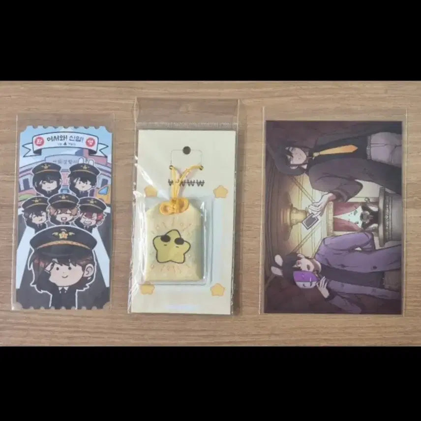 [BUNJANG] Pixely Postcard Set & Gabyeol Charm Keychain / <픽셀리> 미수반엽서세트 + 각별부적키링 급처