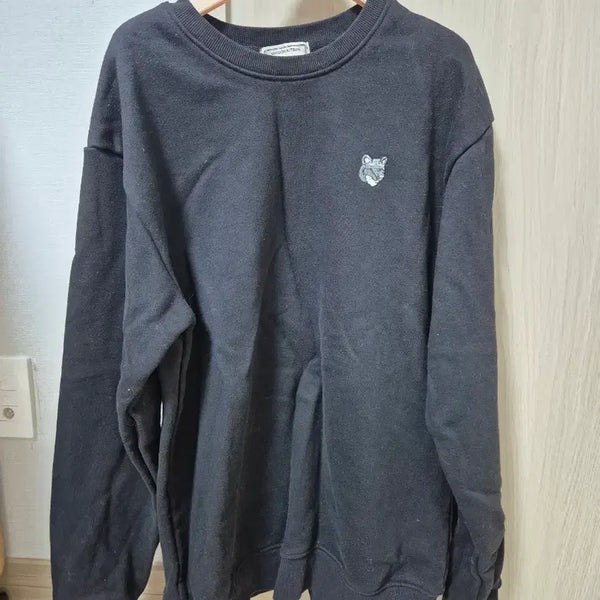 [BUNJANG] Black Fleece Sweatshirt / 기모 맨투맨 블랙