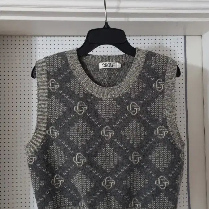 [BUNJANG] Grove Pattern Knit Vest - Grey / 그로브 패턴 니트 조끼 그레이