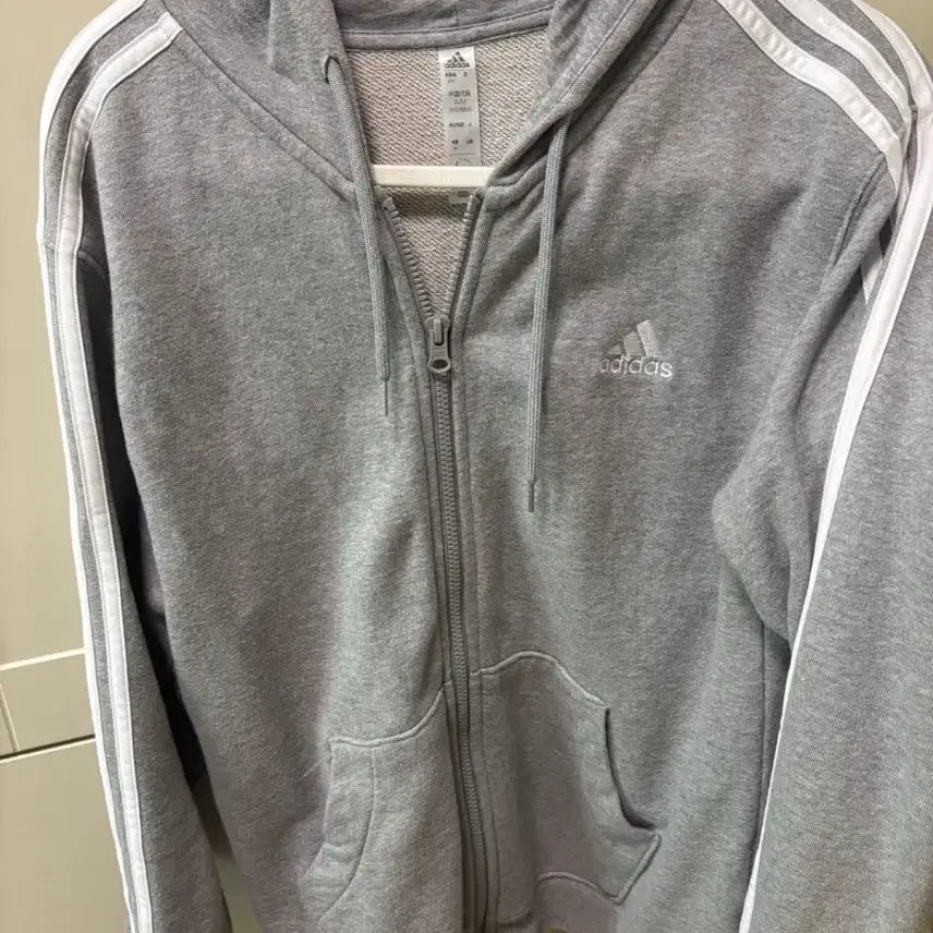 [BUNJANG] Adidas Hooded Zip-Up Jacket Grey M / 아디다스 후드집업 그레이
