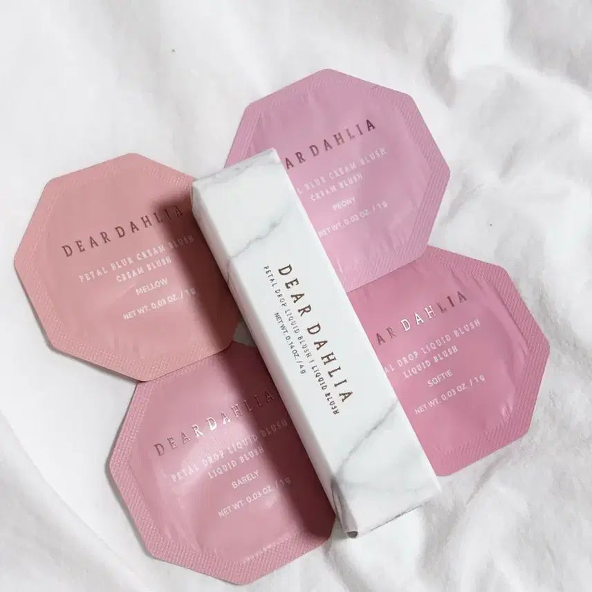 [BUNJANG] Dear Dahlia Petal Drop Liquid Blush - Barey (Sealed) Bundle Set / 선착1분! 디어달리아 블러셔 베어리 미개봉+베어리/소프티/멜로우/피오니 4색상 일괄 득템! 올리브영 리퀴드 크림 블러쉬 치크 화장품