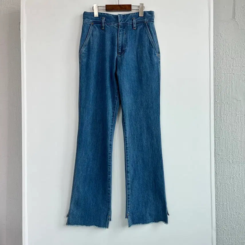 [BUNJANG] Asymmetric Slit Bootcut Denim Pants / 5 1/2 트임 언발란스 데님 팬츠