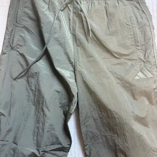 [BUNJANG] Adidas Khaki Training Pants / 아디다스 카키 트레이닝 바지