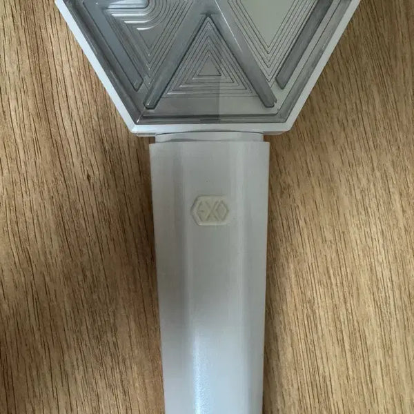 [BUNJANG] EXO Official Light Stick / 엑소 응원봉 에리봉