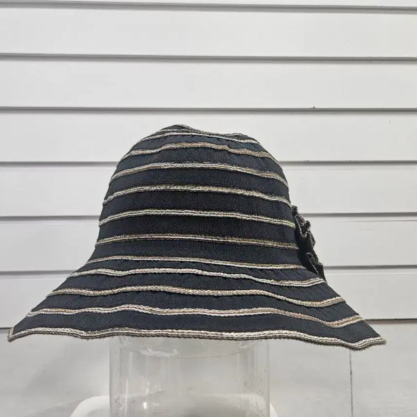 [BUNJANG] Stripe Corsage Wire Fedora Hat / 스트라이프  코사지장식 와이어 페도라/보물찾기천사
