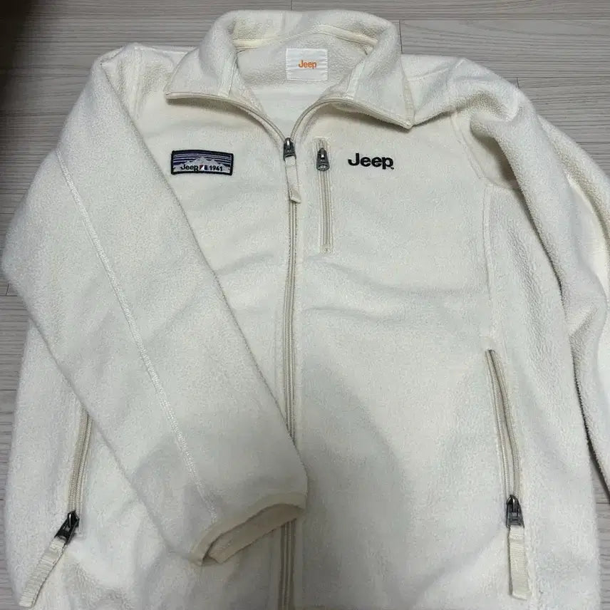 [BUNJANG] Jeep Fleece Zip-Up Jacket Ivory / 지프 플리스 집업 자켓 아이보리