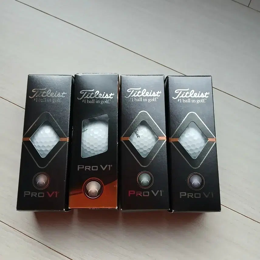 [BUNJANG] Titleist V1 Golf Balls (12-Pack) - New / 타이틀 리스트 V1 골프공 12구 새제품
