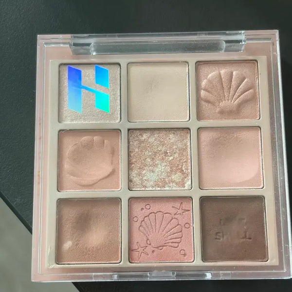 [BUNJANG] Holika Holika Shell On The Beach Eyeshadow Palette / 홀리카홀리카 쉘온더비치 섀도우팔레트