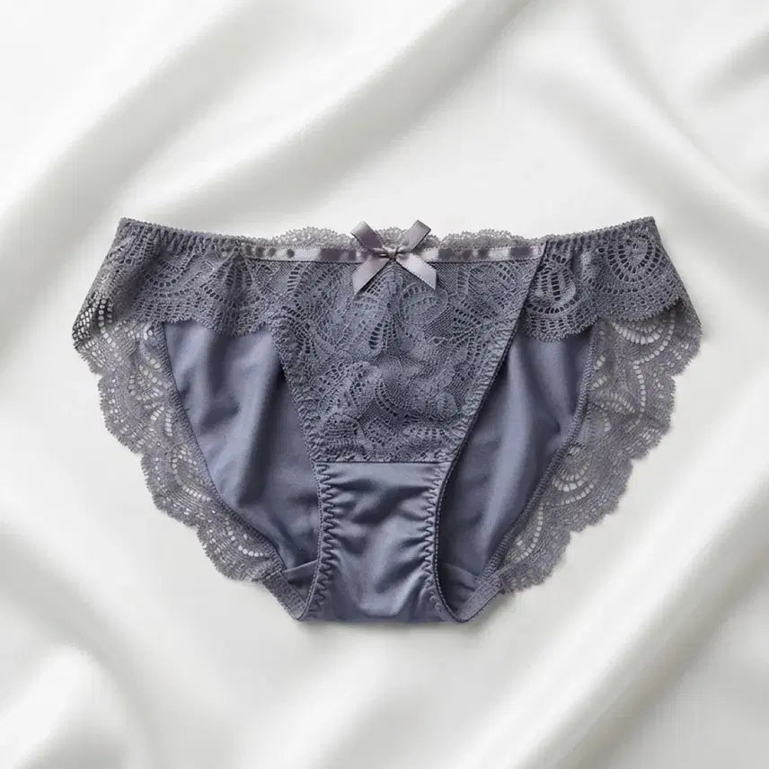 [BUNJANG] Aimée et moi Silk Lace Panty (Used) / 에메필 잠옷 실크 레이스 팬티(중고)