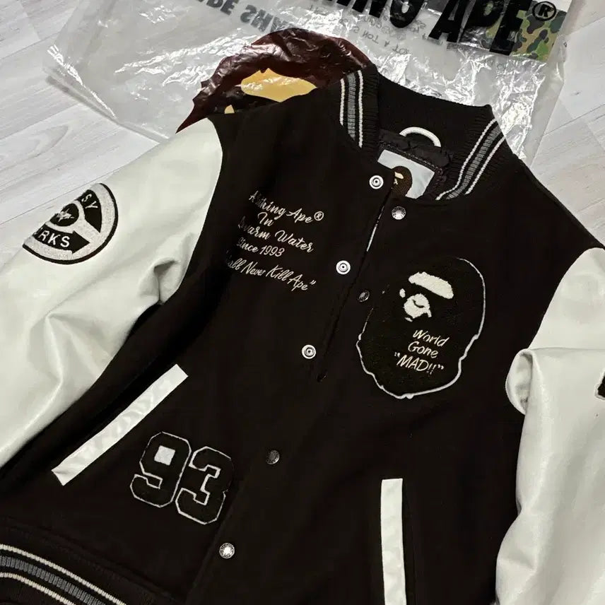 [BUNJANG] BAPE Varsity Brown Jacket / 베이프 바시티 브라운