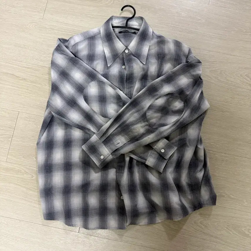 [BUNJANG] Haechi Room Ombre Check Shirt Size 4 / 해칭룸 옴브레 체크 셔츠 4사이즈