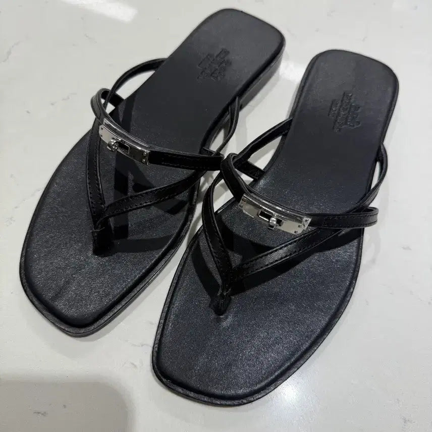 [BUNJANG] Hermes Buckle Slides Sandals Size 36 / H 켈리 쪼리 슬리퍼 샌들 36 사이즈