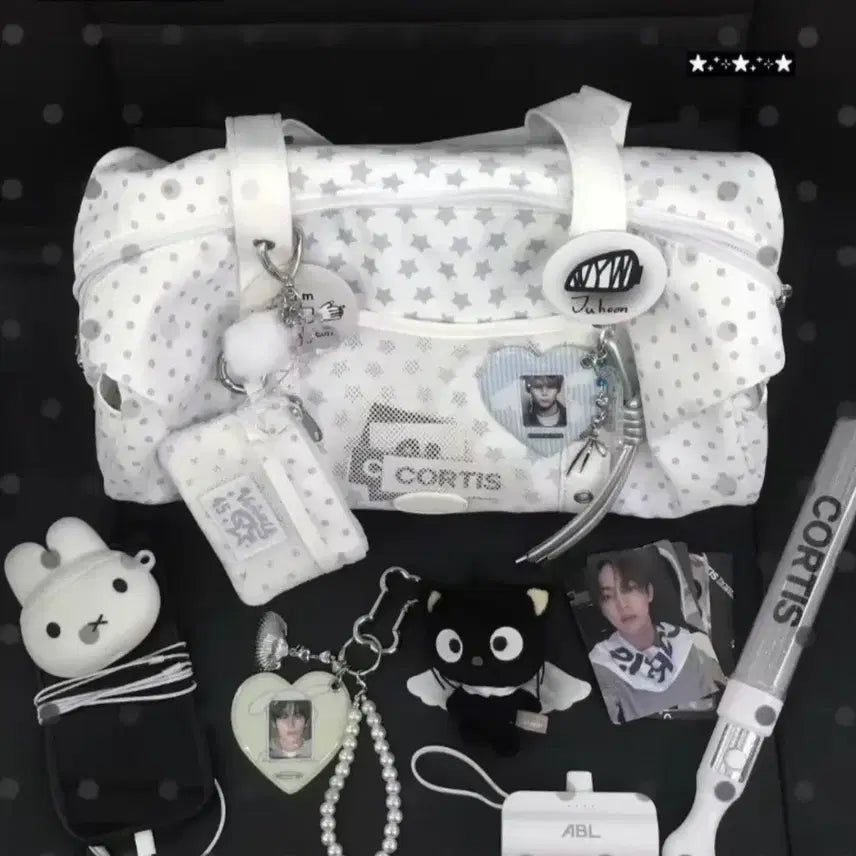 [BUNJANG] Y2K Dot/Star Pattern Shoulder Boston Bag - White / Y2K 도트/별 패턴 숄더백 보스턴백 숄더 숄더백 화이트