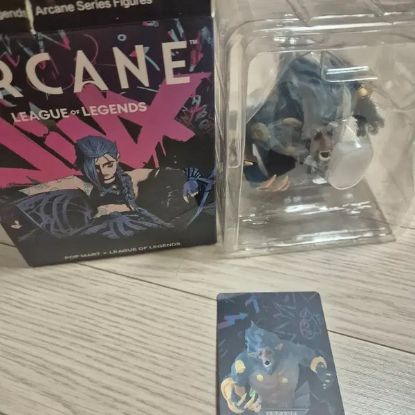 [BUNJANG] Pop Mart Arcane Warwick Figure (Sealed) / [미개봉] 팝마트 아케인 워윅 피규어