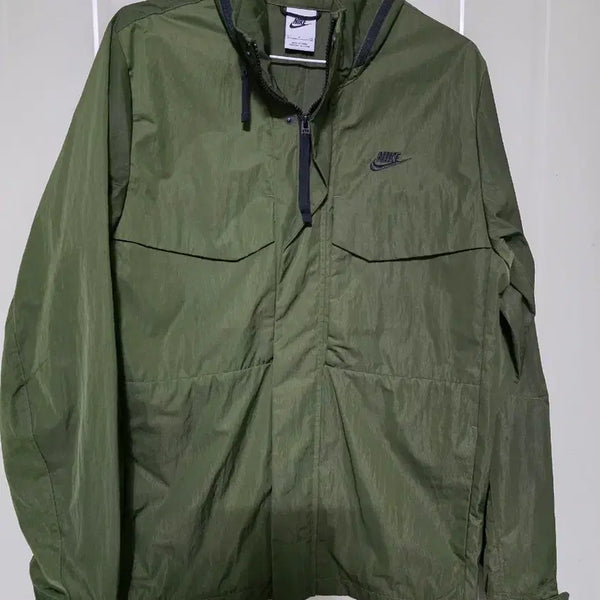 [BUNJANG] Nike Windbreaker Jacket Olive Khaki / 나이키 바람막이 점퍼 올리브 카키