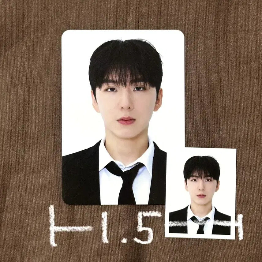 [BUNJANG] Monsta X Kihyun Photocard & Mini Photo Set / 몬엑 기현 포카 양도