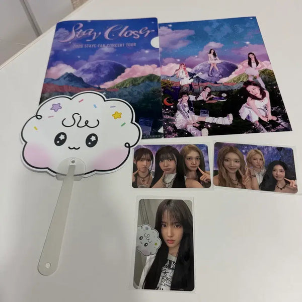 [BUNJANG] STAYC Fanclub Booth VIP Benefit Gift Bundle Set / 스테이씨 STAYC 팬콘 팬클럽 부스+ VIP BENEFIT GIFT 일괄