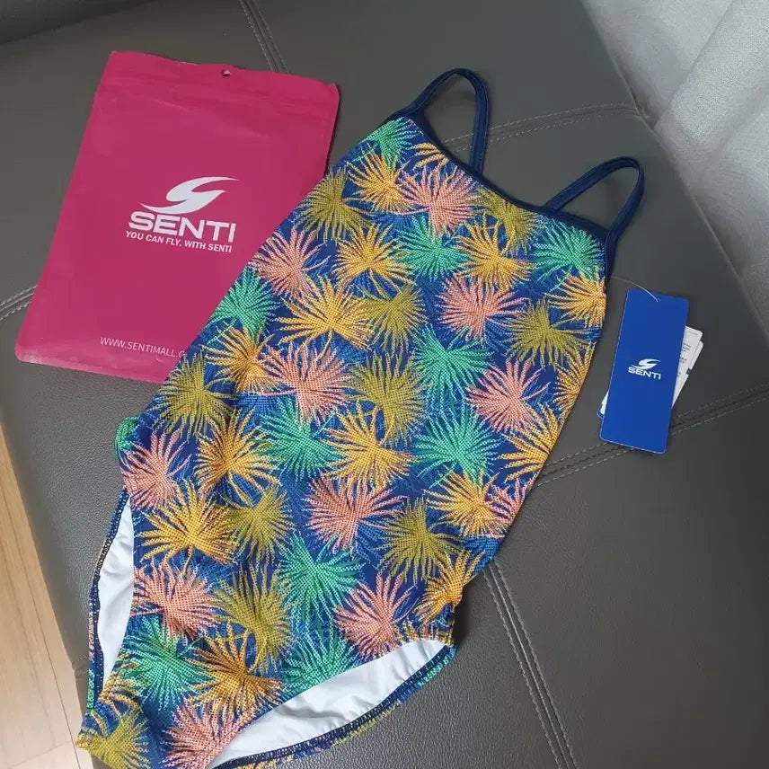 [BUNJANG] Scenti Swimsuit / 센티수영복