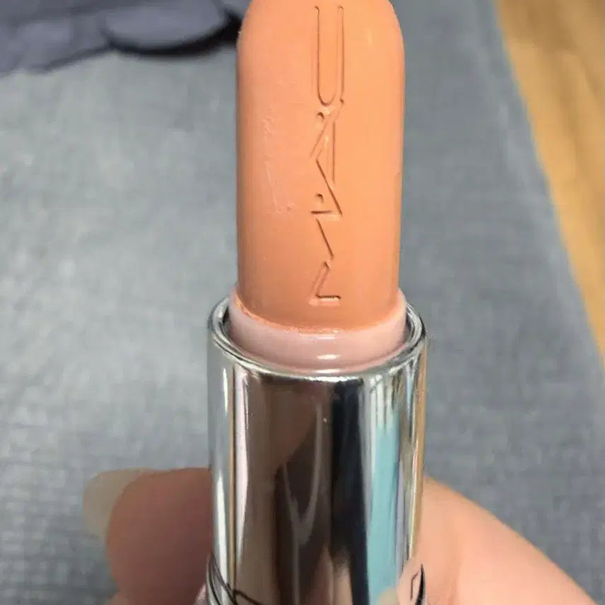 [BUNJANG] MAC 541 Mars To Your Venus Satin Lipstick / 맥 541 마스 투 유어 비너스