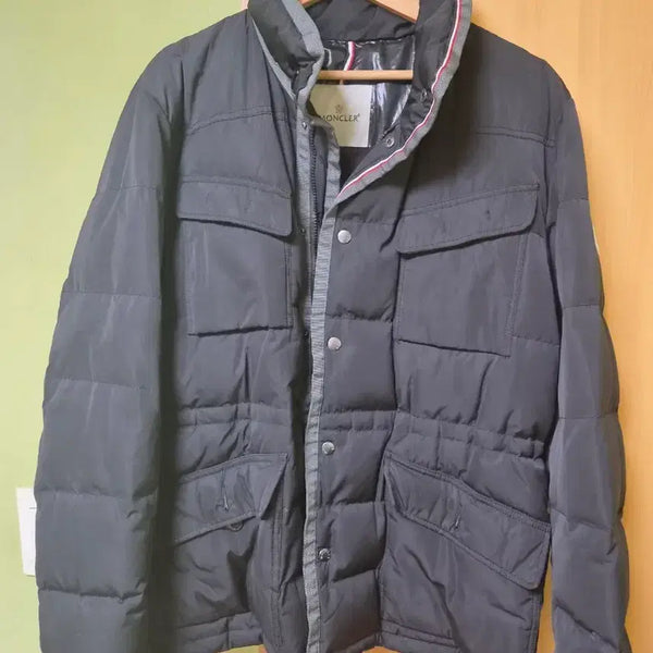 [BUNJANG] Moncler Men's Padded Jacket Size 4 / 4사이즈 몽클레어 남성 패딩