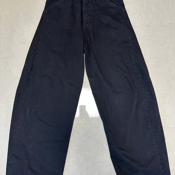 [BUNJANG] Haehchingroom Curved Jean Black Size 5 / 해칭룸 커브드 진 블랙 5사이즈