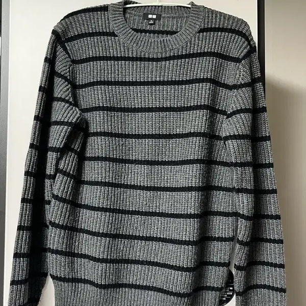 [BUNJANG] Uniqlo Striped Knit / 유니클로 스트라이프 니트