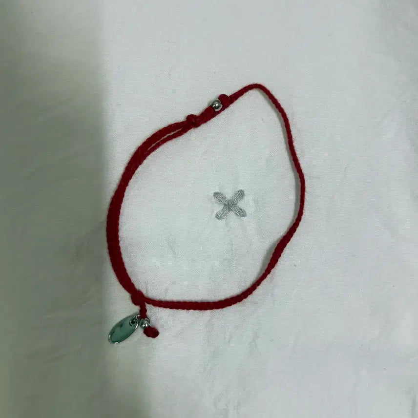 [BUNJANG] Kickflip Daegu Fancon Bracelet / 킥플립 대구 팬콘 팔찌 양도