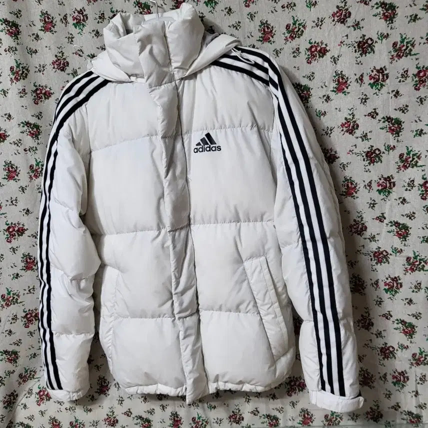 [BUNJANG] Adidas 3-Stripes Short Puffer Jacket (Size S) / 아디다스 정품 삼선 숏패딩 S 인기연예인들입은 예쁜 풀오버후드집업