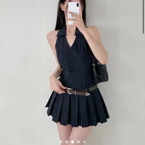 [BUNJANG] Zigzag Stripe Halterneck Pleated Mini Dress / 지그재그 스트라이프 홀터넥 플리츠 미니 원피스