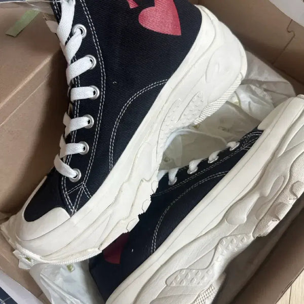 [BUNJANG] MLB Chunky High Sneakers Black Size 260 / MLB 청키 하이 스니커즈 블랙 260