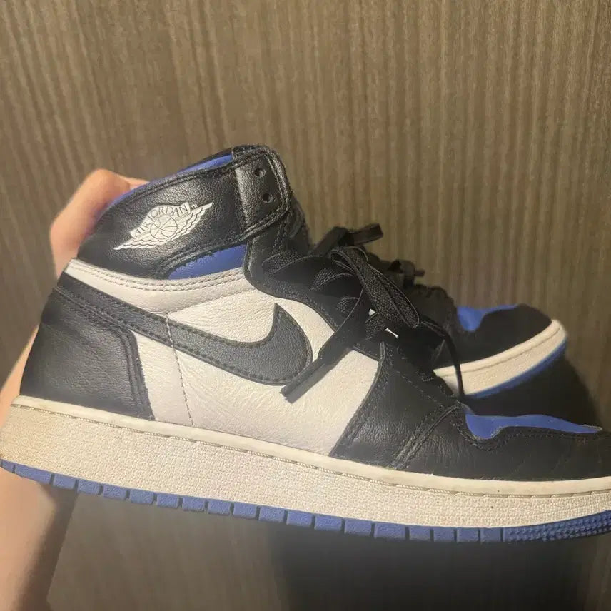 [BUNJANG] Air Jordan 1 Retro High OG Royal Toe / 조던1 레트로 하이 OG 로얄토 240
