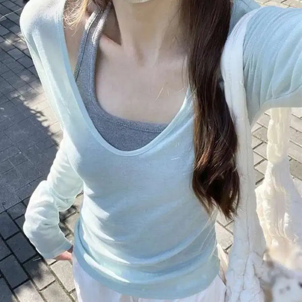 [BUNJANG] Sheer V-Neck Long-Sleeve Top / 시스루 브이넥 긴팔 티 살안타