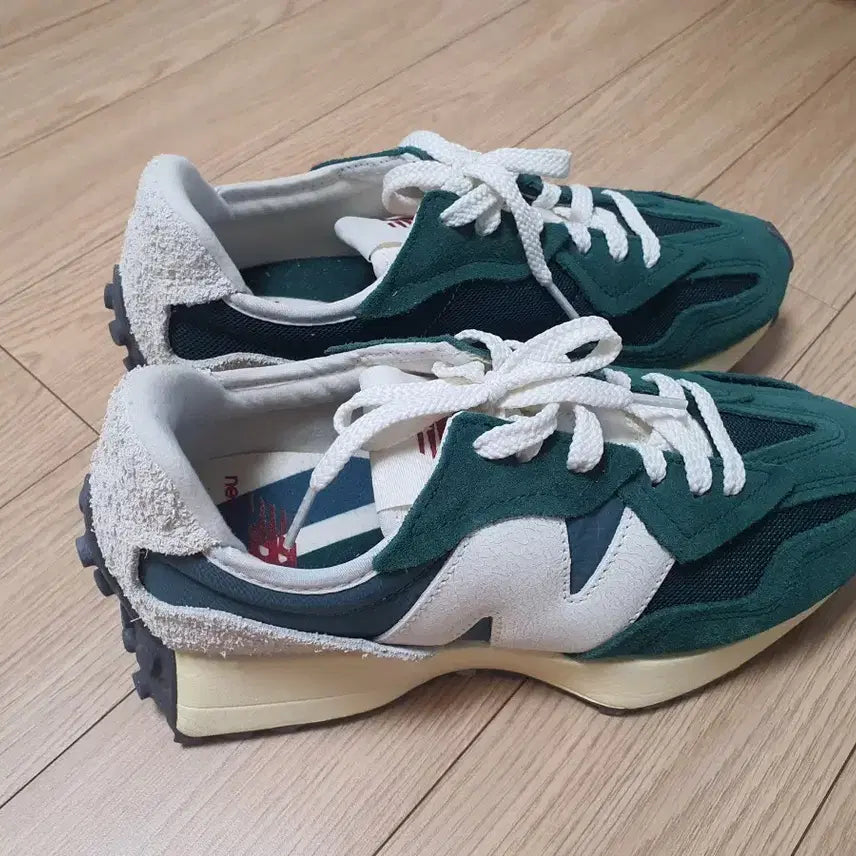 [BUNJANG] New Balance 327 Green Sneakers / 뉴발란스 327 그린 250새상품