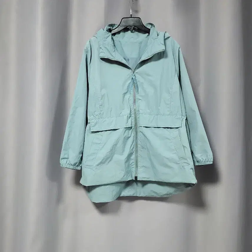 [BUNJANG] Mint Windbreaker Hooded Jacket / 바스락 바람막이 후드 자켓 민트색