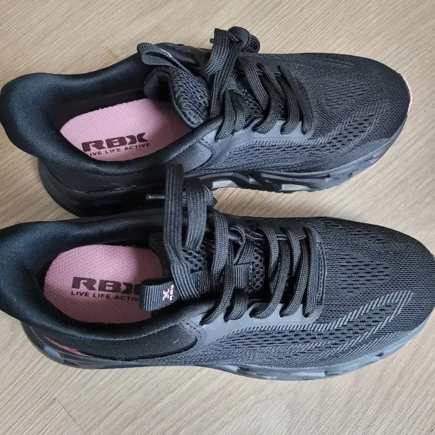 [BUNJANG] Reebok Athletic Shoes / 리복 운동화