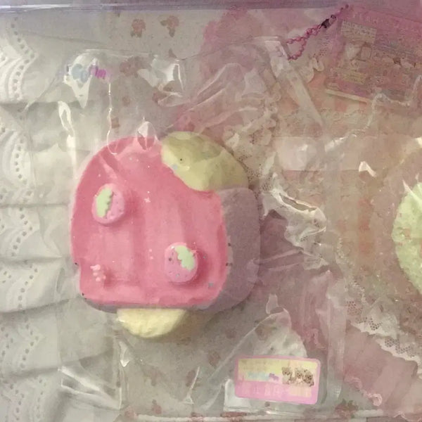 [BUNJANG] YeahGummy Strawberry Ice Cream Bar Squishy / YeahGummy 예구미 아이스크림 바 딸기 말랑이
