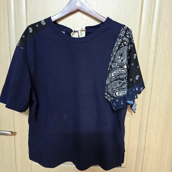 [BUNJANG] Lucky Chouette Scarf Pattern Shirt / 럭키슈에뜨