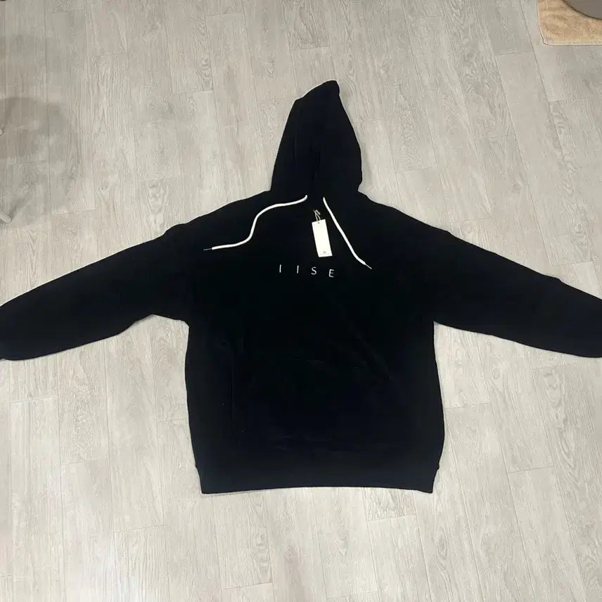 [BUNJANG] IISE Black Hoodie New / IISE 블랙 후드티 새상품