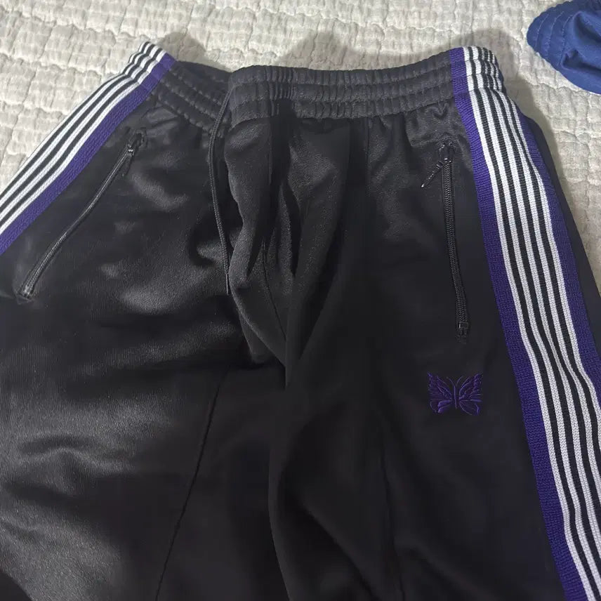[BUNJANG] Needles Track Pants Black, White, Blue M / 니들스 트랙팬츠 hd 검흰보 M