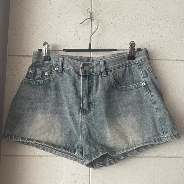 [BUNJANG] A-Line Denim Shorts (M) - Light Wash / a라인 여름 데님 숏팬츠 (M)