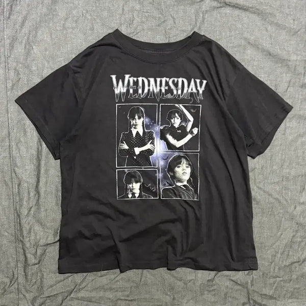 [BUNJANG] Wednesday Addams Graphic T-Shirt / Wednesday Addams S/S Graphic T-Shirt Sz W L