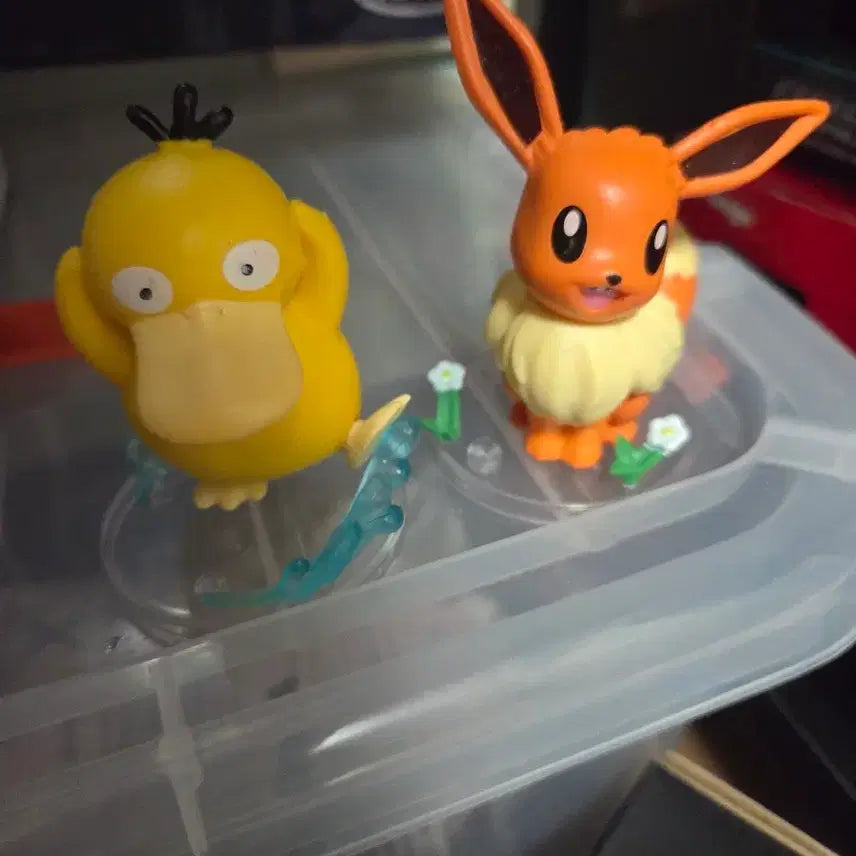 [BUNJANG] Pokemon Psyduck & Eevee Figures Bundle Set / 포켓몬스터 고라파덕 이브이 피규어