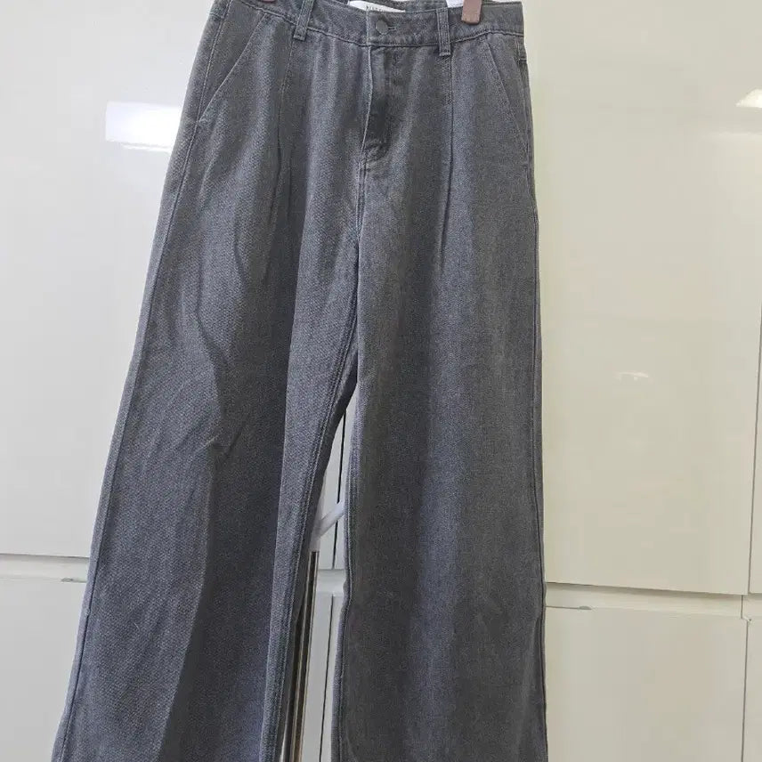 [BUNJANG] Semi-Wide Black Denim Pants / 세미 와이드 데님 팬츠 흑청