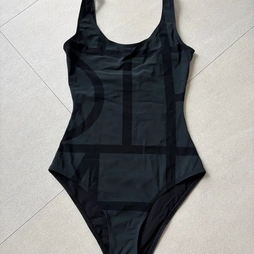[BUNJANG] Totem One-Piece Swimsuit Black XXS / 토템 원피스수영복 블랙 xxs