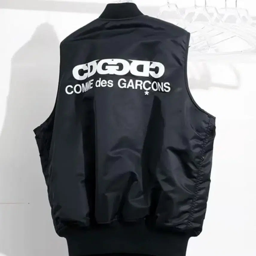 [BUNJANG] Comme des Garçons x Alpha Industries MA-1 Padded Vest / CDG 알파인더스트리 ma-1 패딩 베스트 꼼데가르송
