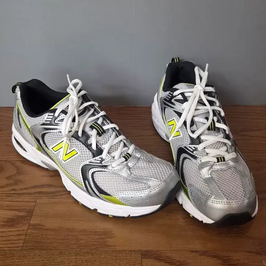 [BUNJANG] New Balance 530 Silver Yellow Sneakers / 뉴발란스 530 실버옐로우 (255~260)