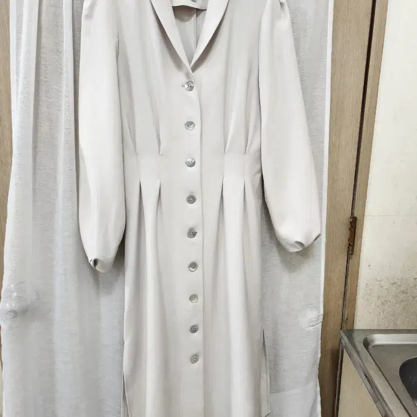 [BUNJANG] MONGDOL Beige Long Dress - Guest Attire, Size L / 몽돌 MONGDOL  롱원피스 하객룩 베이지 L