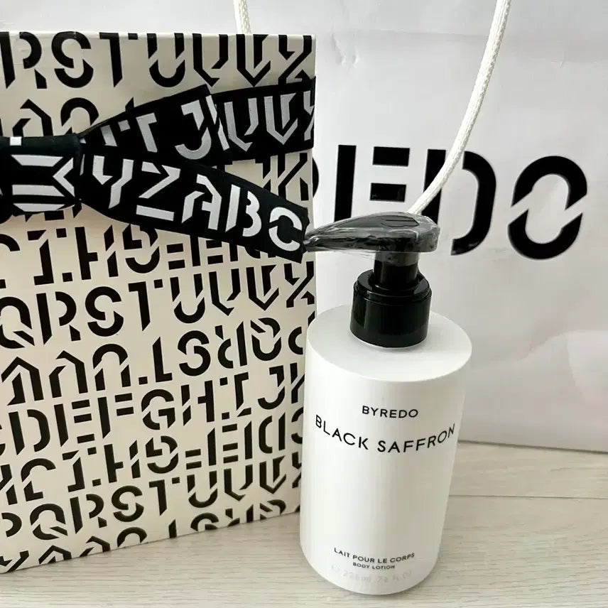 [BUNJANG] Byredo Black Saffron Body Lotion 225ml / 바이레도 블랙 사프란 바디 로션 225ml 새상품