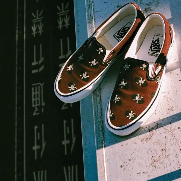 [BUNJANG] Vans Vault x Wacko Maria Slip-On Brown / 반스 볼트 와코마리아 슬립온 브라운 270