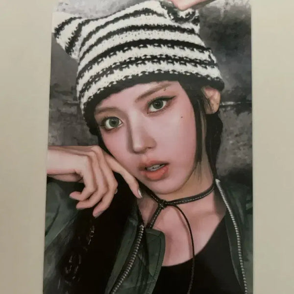 [BUNJANG] NMIXX Jiwoo Fe304: BREAK Photocard / 엔믹스 지우 Fe304 BREAK 포카